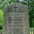 Kloster Chorin

Wilhelm Raatz
kgl. Gartenmeister in Chorin u. Hegemeister i.R.
1822-1902

Emilie Raatz geb. Feuerhärmel
1831-1897