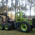 WF trac 2460 der Firma Werner Forst und Industrietechnik mit Palfinger Epsilon M160H Ausleger, Aggregat von SP Maskiner